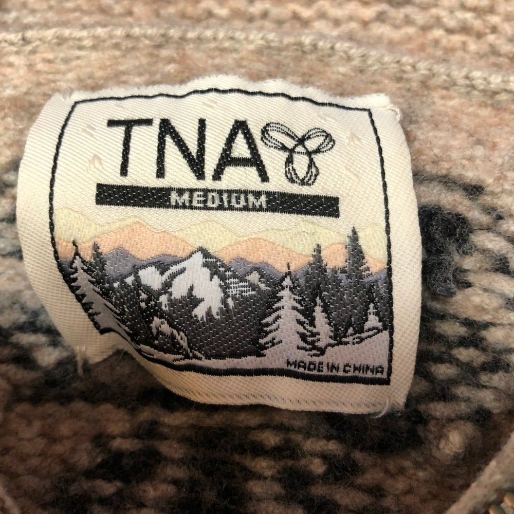 Aritzia TNA 100% Lambs wool Sea To Sky Knitted Horse Zip Up Cardigan Sweater MD - Picture 3 of 9